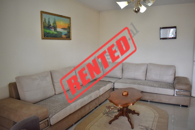 Apartament 2+1 me qira ne rrugen Deshmoret e Fekenit prane Kompleksit Delijorgji&nbsp;ne Tirane.
Po